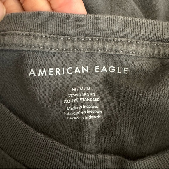 American Eagle Men’s Reflective Logo Gray Short Sleeve Tee - Picture 4 of 6